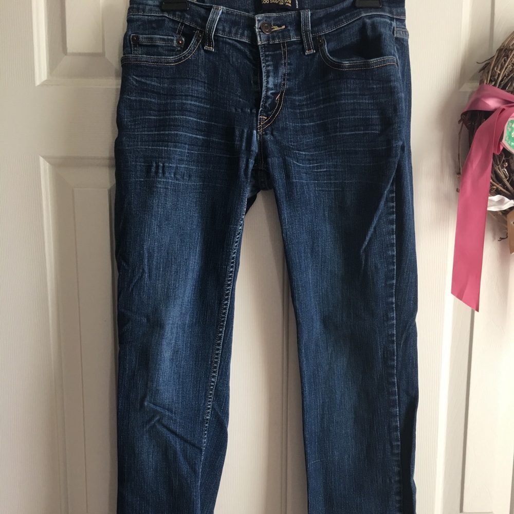Levi’s SuperLow 524s